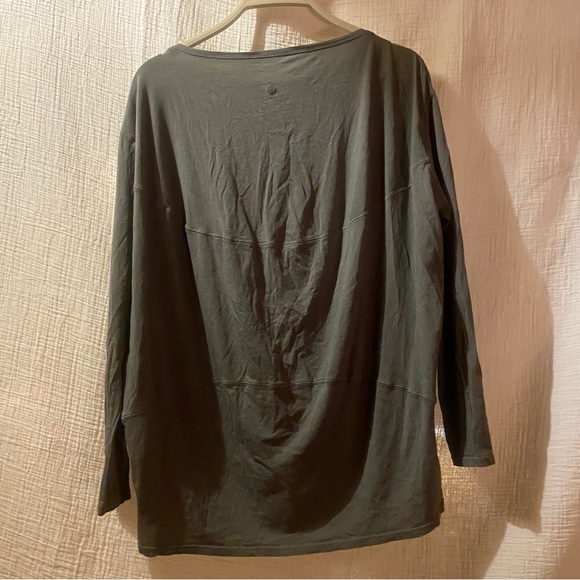 Lulu Back in Action Longsleeve - Picture 5 of 7